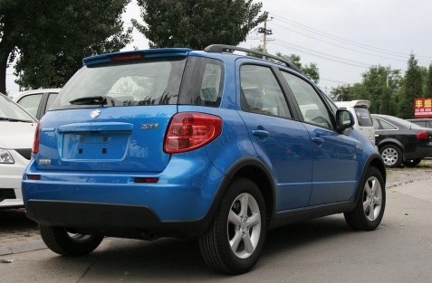 鈴木 天語(yǔ)SX4兩廂 1.6L 運(yùn)動(dòng)型 AT 2009款