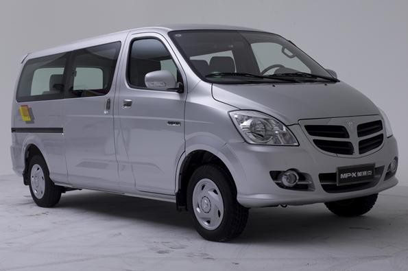 福田 蒙派克 財(cái)富快車標(biāo)準(zhǔn)型M240L—9座 國Ⅳ 2009款