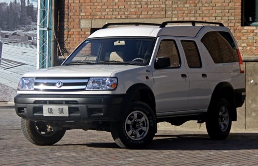 鄭州日產(chǎn) 銳騏多功能商用車 2WD ZD30柴油豪華型 國(guó)Ⅲ 2010款