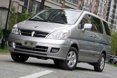 鄭州日產(chǎn) 御軒 2.0L 行政型 2009款