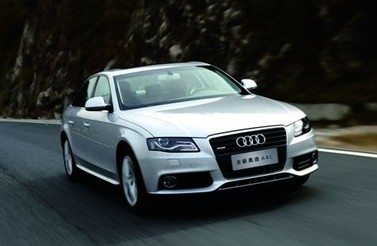 一汽奧迪 A4L 2.0 TFSI(155kW) 運動型 2011款