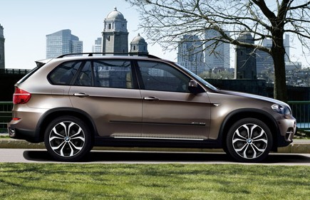 進口寶馬 X5 xDrive50i 領(lǐng)先型 2011款