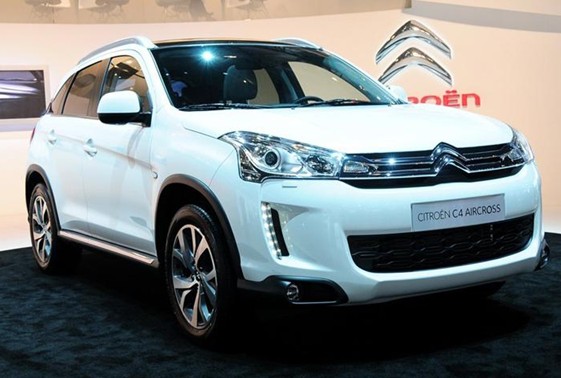 進(jìn)口雪鐵龍 C4 AIRCROSS 2.0L 自動 舒適版 兩驅(qū) 2012款