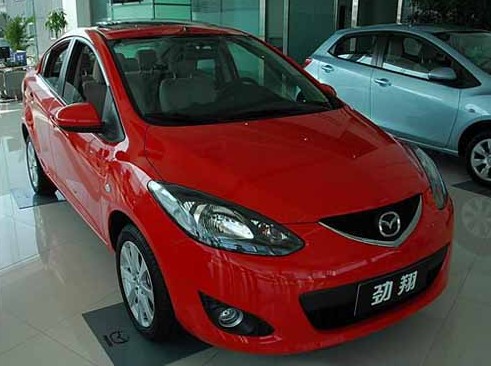 長(zhǎng)安馬自達(dá) Mazda2勁翔 1.5L 自動(dòng) 豪華版 2012款