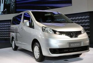 鄭州日產(chǎn) NV200 1.6L 手動 尊貴型 2+2+3 2012款