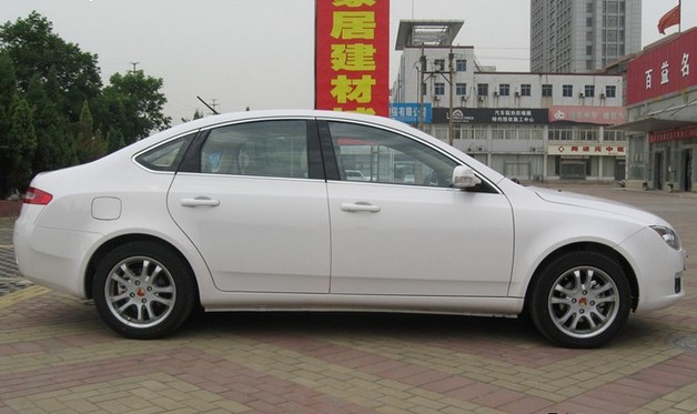 蓮花汽車(chē)L5 2011款 三廂1.6AT風(fēng)尚導(dǎo)航版