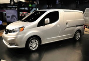 鄭州日產(chǎn)NV200 2013款 1.6MT尊貴型(國V)