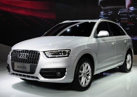 2013款?yuàn)W迪Q335 TFSI quattro 舒適版