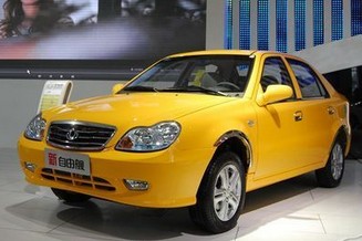 2012款自由艦1.3L 手動時尚型II