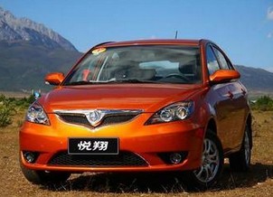 2012款悅翔三廂1.5L 手動舒適版