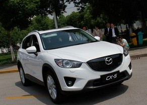 2013款馬自達(dá)CX-52.0L 自動兩驅(qū)舒適版